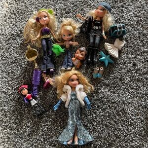 ***SOLD***Vintage Bratz Bundle